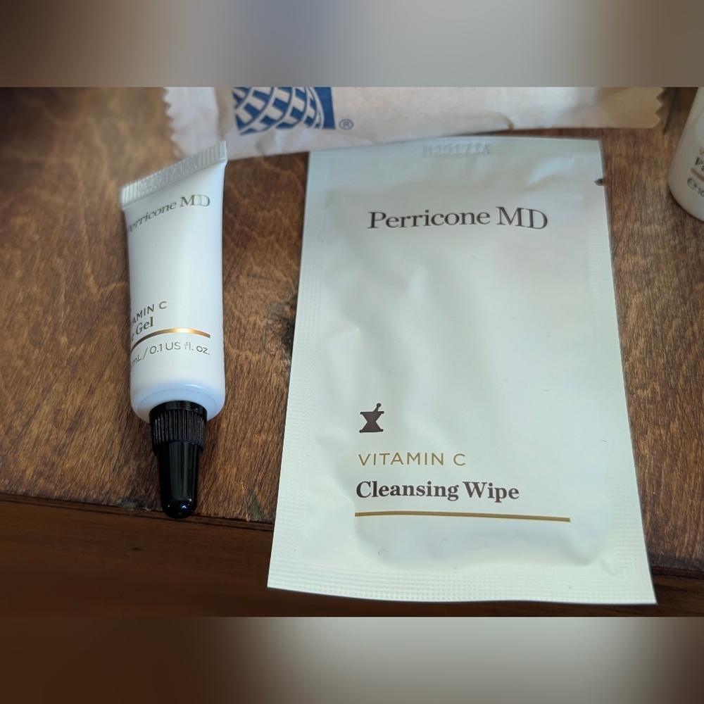 2 New Limited Edition Brooks Brothers / Pericone MD United Polaris Amenity Kits - Picture 9 of 12